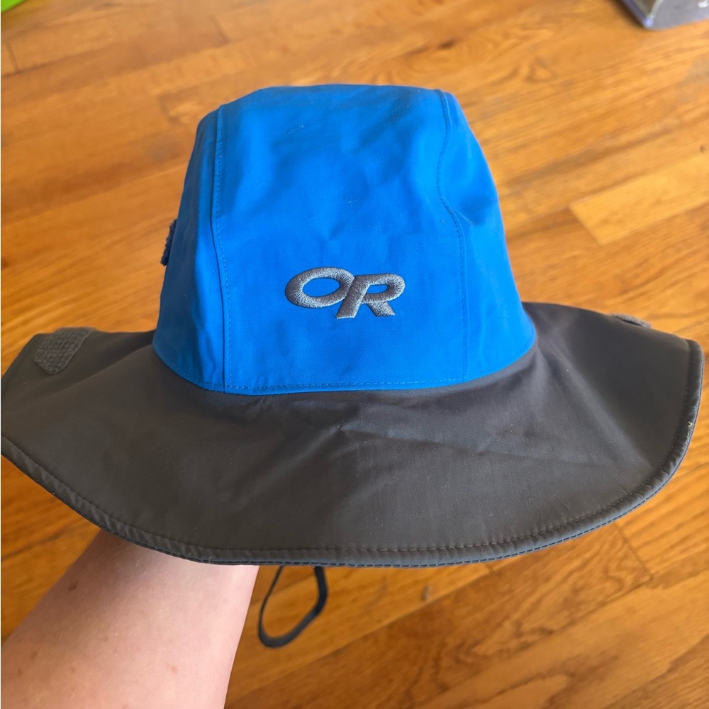 Outdoor Research Mens' Bright Blue and Charcoal Gortex Hat